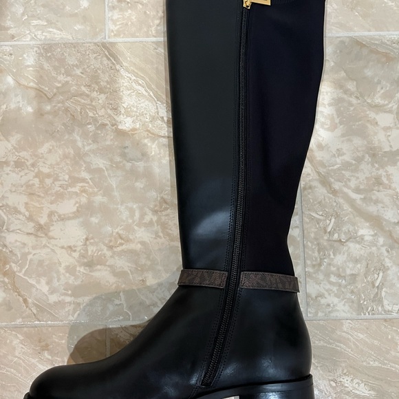 Michael Kors Leather Women’s Finley Tall Riding Boots-Black/Brown. NEW - Picture 7 of 10